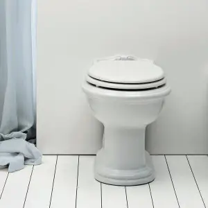 Унитаз JUBILAEUM с горизонтальным выпуском (бел)